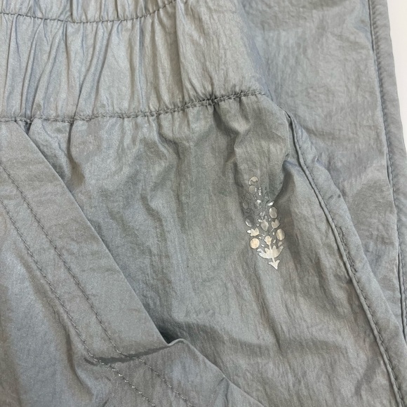 Free People Movement The Way Home Jogger Pants Silver Size Medium - Picture 4 of 12